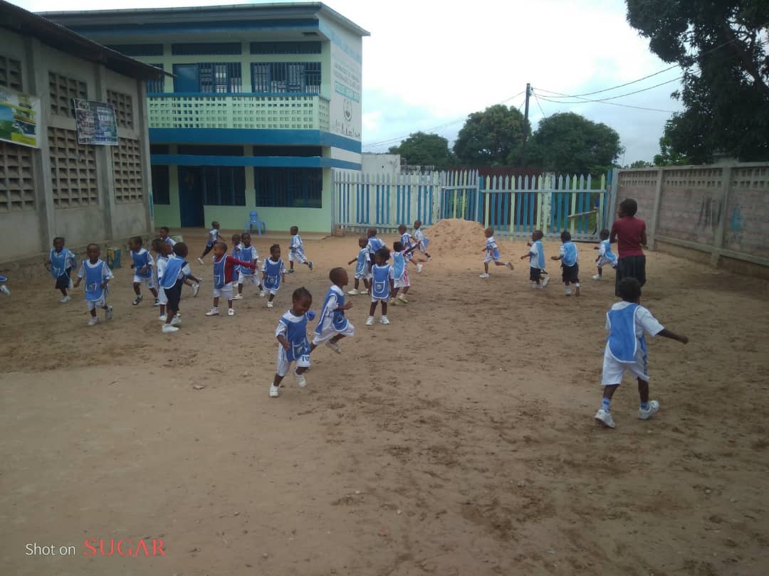 Colegio RD Congo 2 (1)